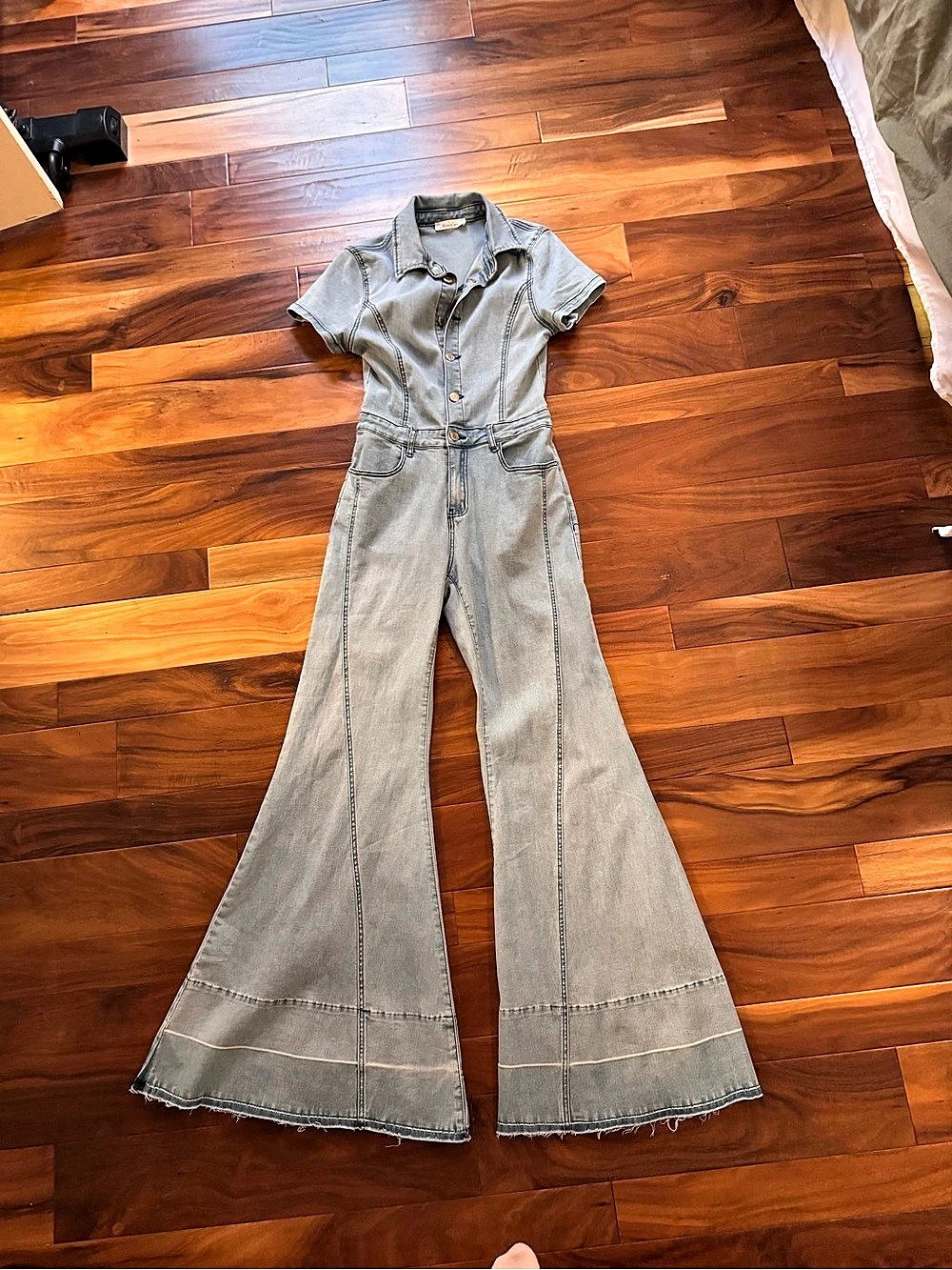 Denim Wide Leg Jumpsuit in Blue Like New